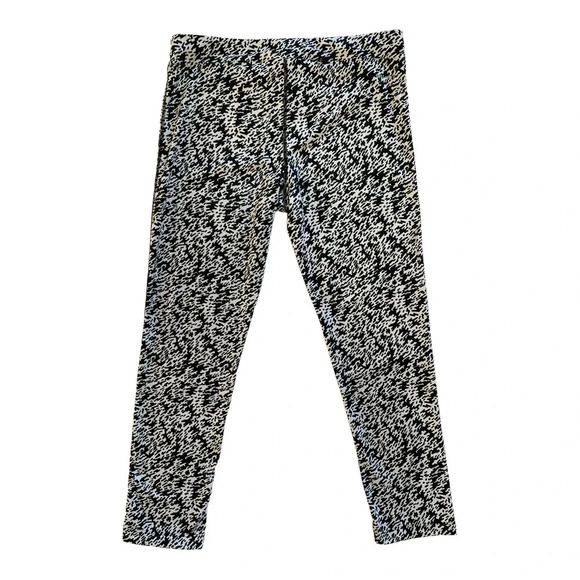 Nike Women's Pronto Essential Running Crop Tights Black White Print Size Medium - Picture 4 of 7